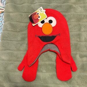 Elmo Knit Hat and Mittens for Kids